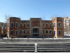 Centro-Deportivo-Municipal-Daoiz-y-Velarde