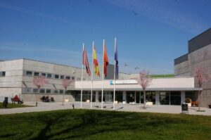 Centro-Deportivo-Municipal-Gallur_16-903×600